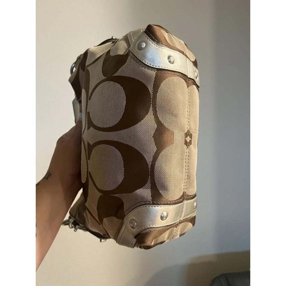 y2k‎ Coach Carly brown/tan signature canvas handbag with silver hardware Medium